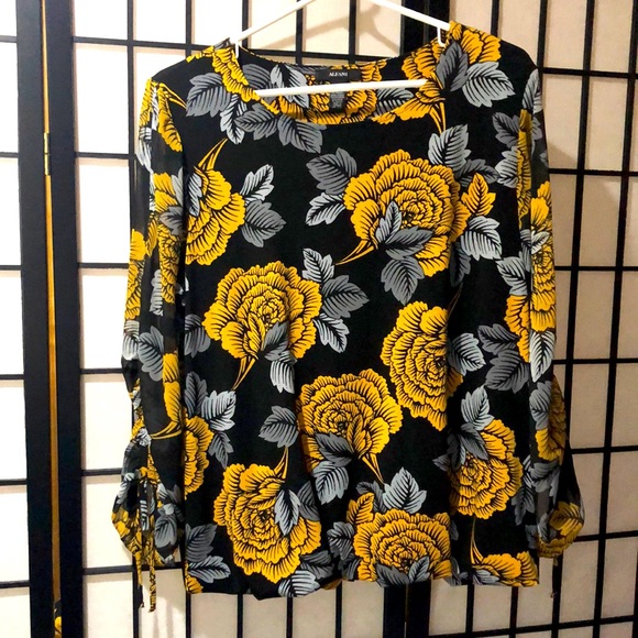 Alfani Tops - A black and yellow floral blouse